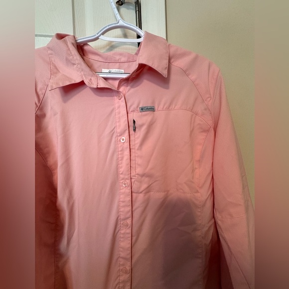 Columbia Light Pink Button-Up Shirt - Picture 5 of 6